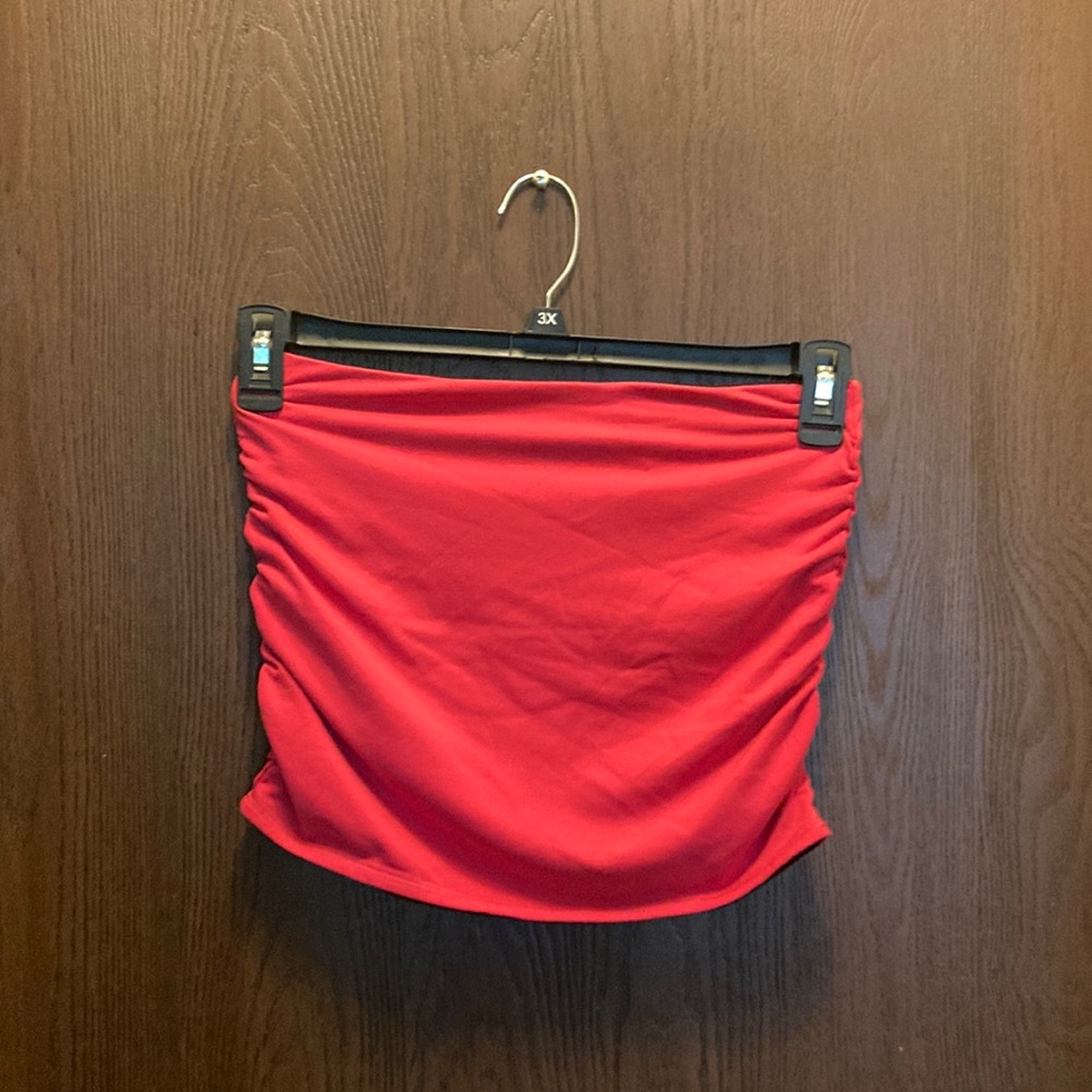 Swim top s/m pink color with black lining
